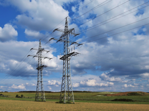 Improvement of power quality in electrical smart grids